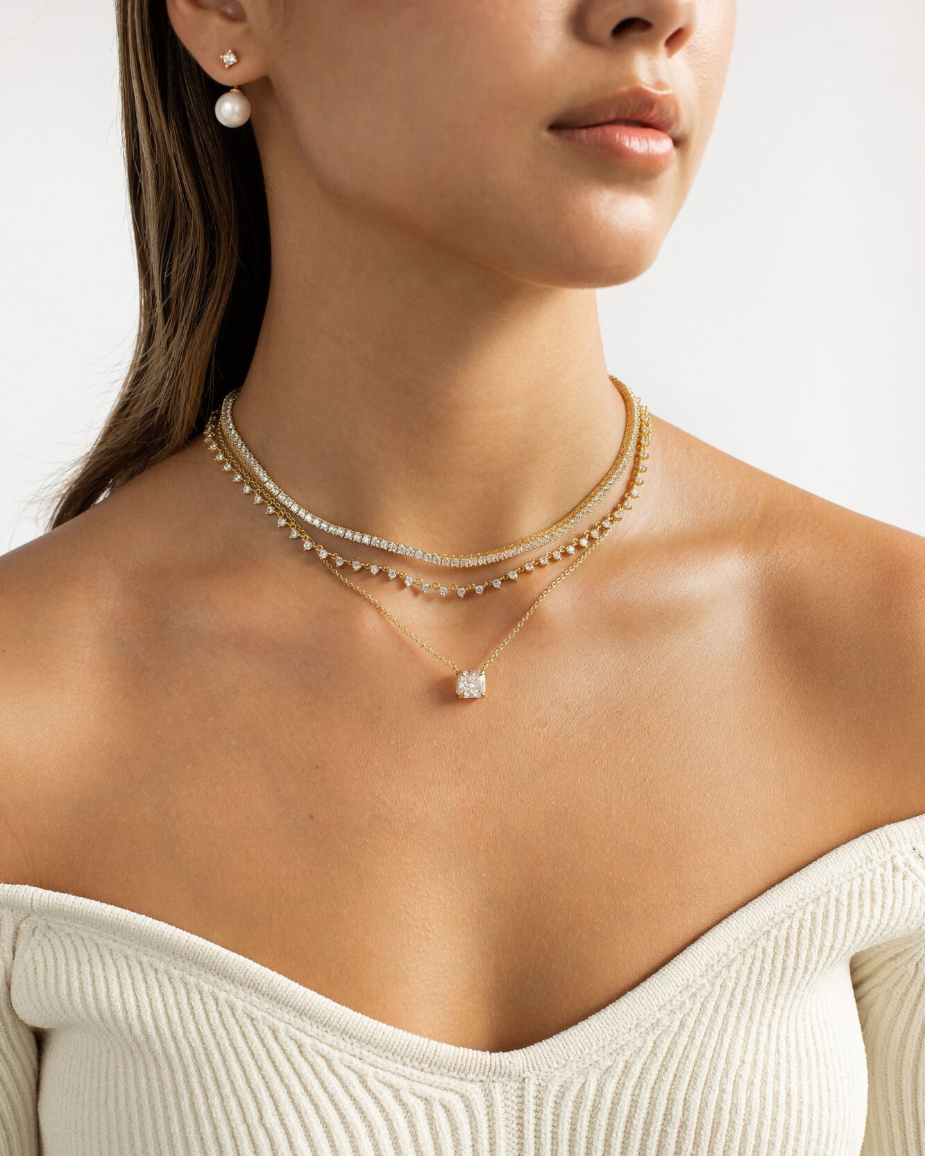 Aire Necklace