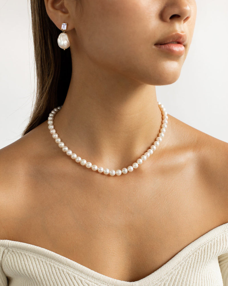 Round Pearl Necklace