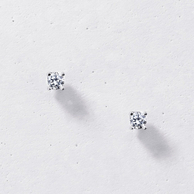 Dainty Round Stud Earrings