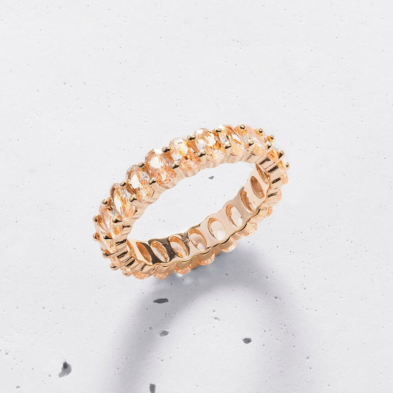 Champagne Oval Cut Band (Small)