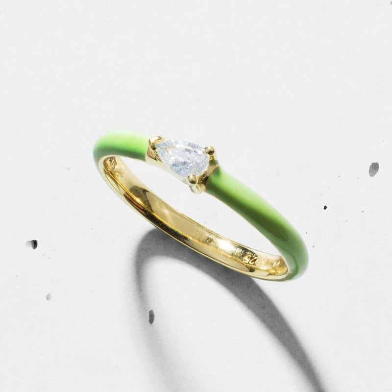 Enamel Side Pear Ring