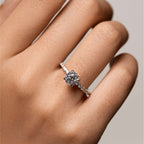 Pavé Amor Ring