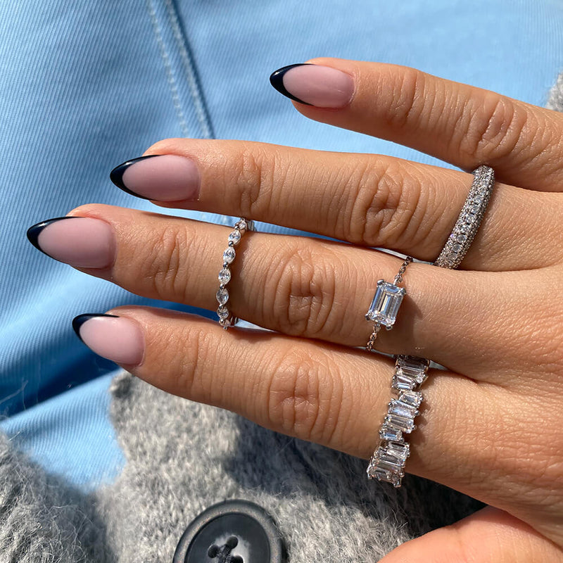 Dainty Emerald Chain Ring