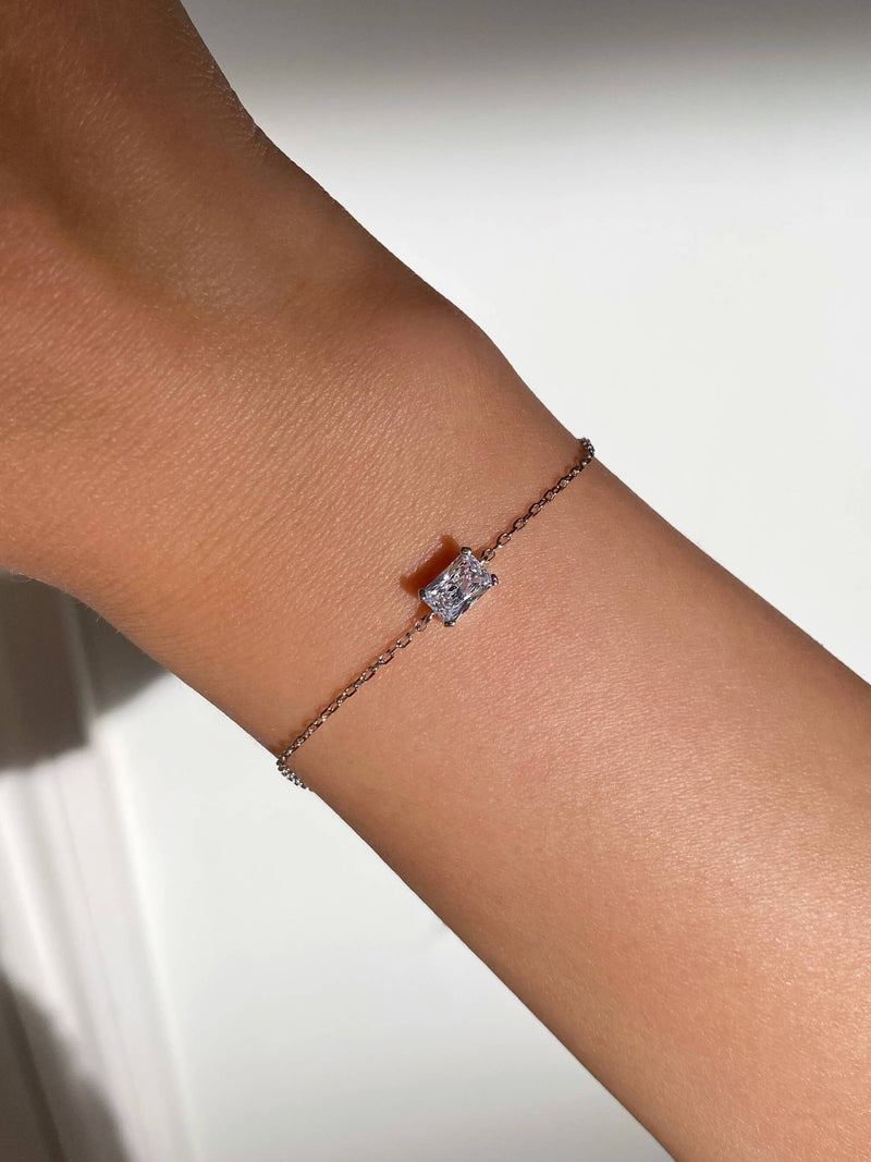 Dainty Radiant Bracelet